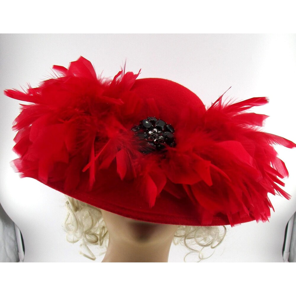 Red Hat wool with feathers black brooch wide brim 4" Fit 22"